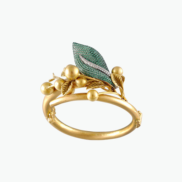 CH JEWELLERS gold bracelets